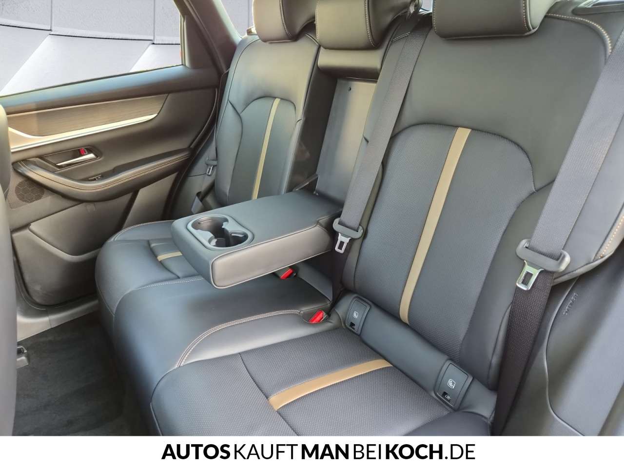 Fahrzeugbild eines Mazda CX-60