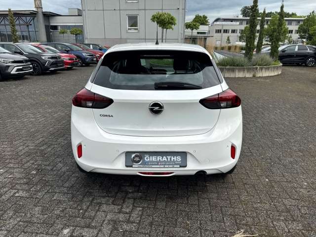 Fahrzeugbild eines Opel Corsa