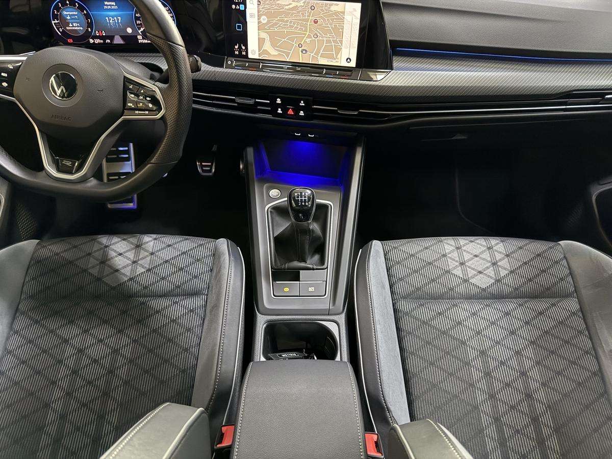 Fahrzeugbild eines Volkswagen Golf