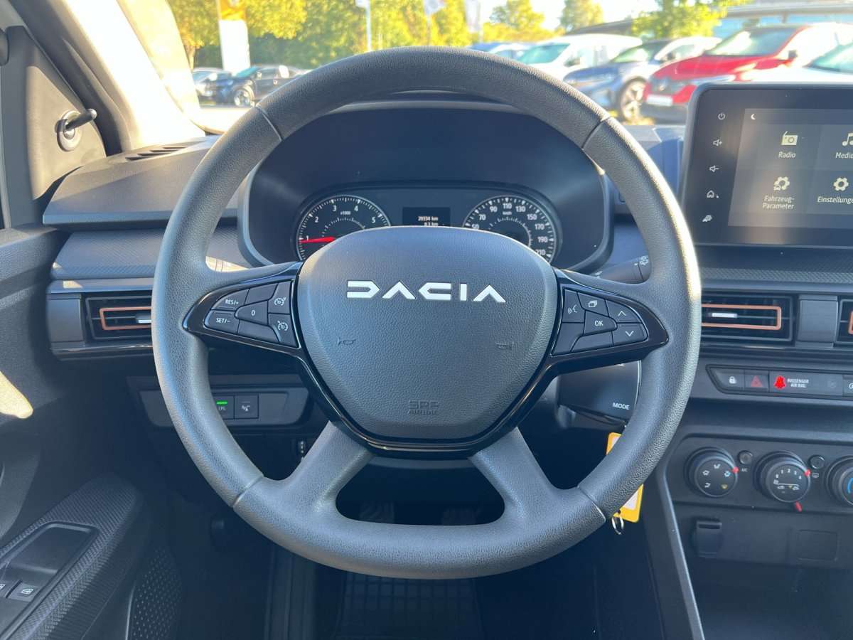 Fahrzeugbild eines Dacia Sandero