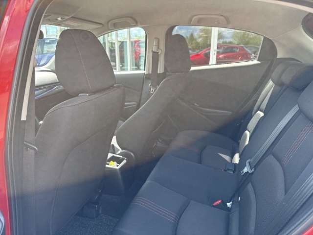 Fahrzeugbild eines Mazda Mazda2