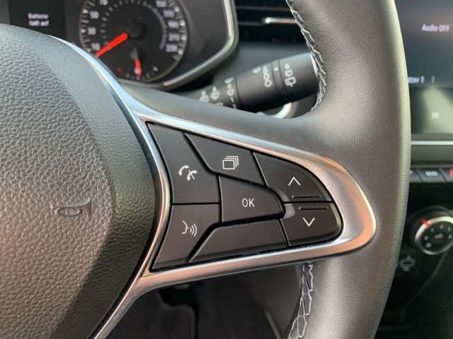 Fahrzeugbild eines Renault Clio