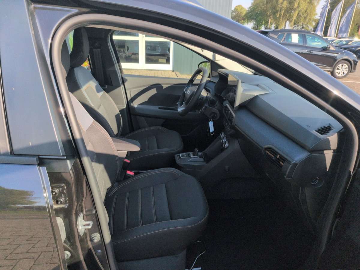 Fahrzeugbild eines Dacia Sandero