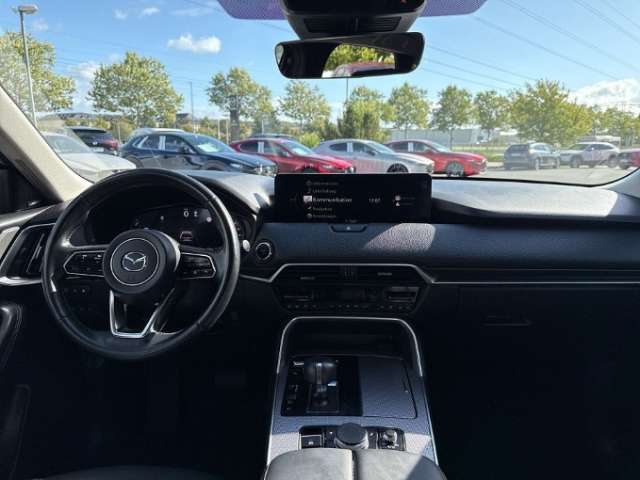 Fahrzeugbild eines Mazda CX-60