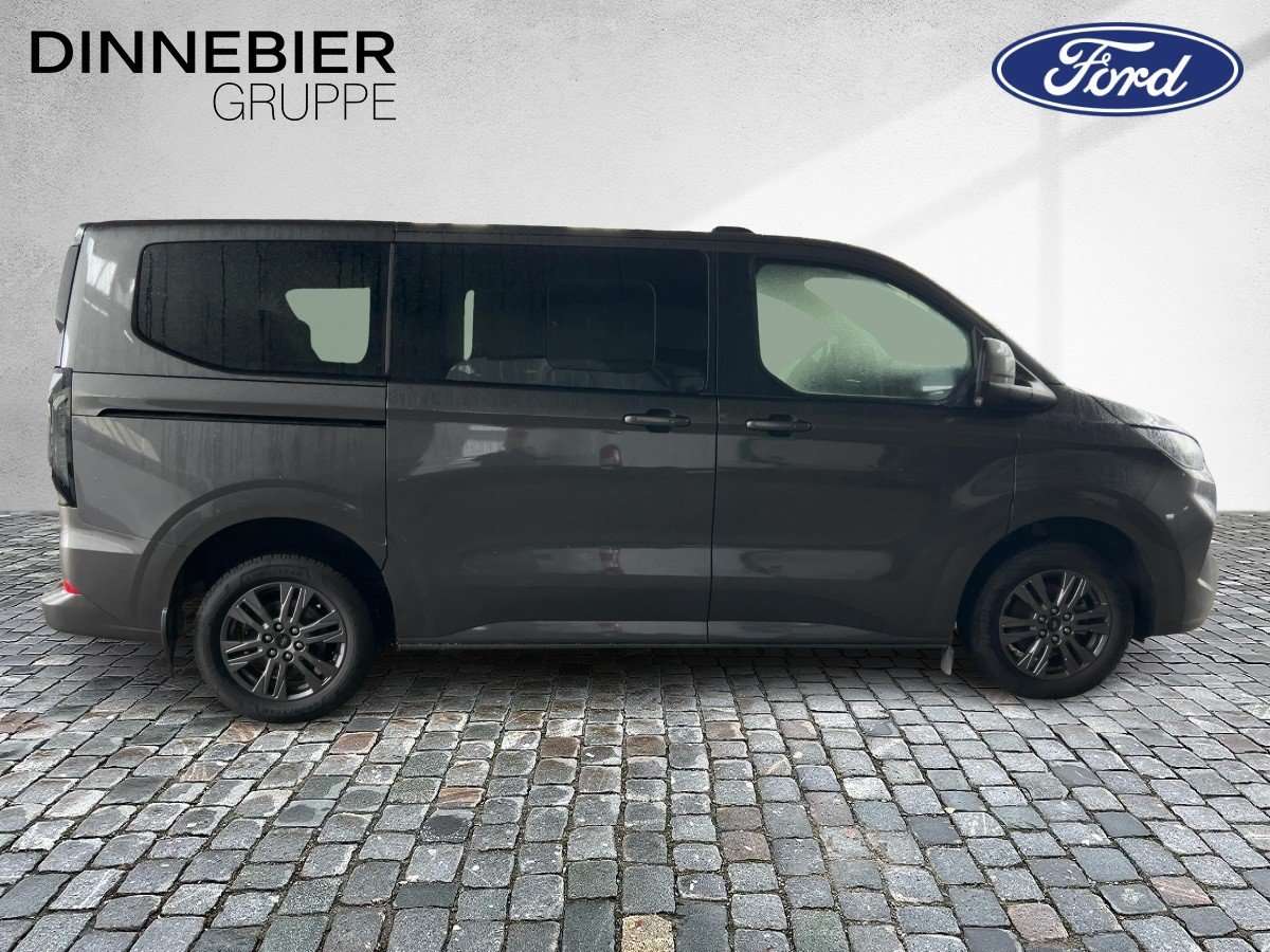 Fahrzeugbild eines Ford Tourneo Custom