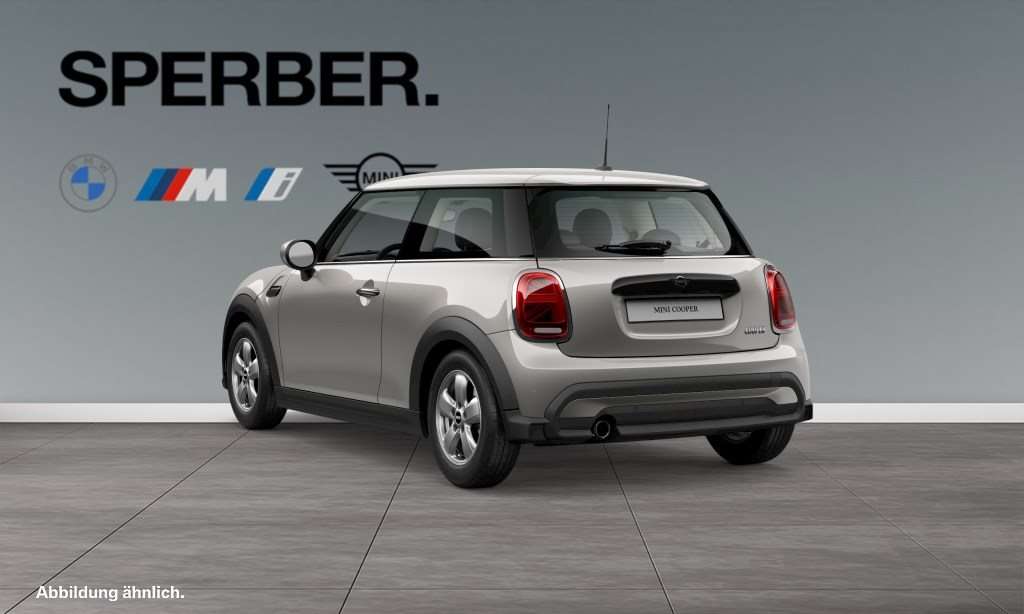 Fahrzeugbild eines MINI COOPER