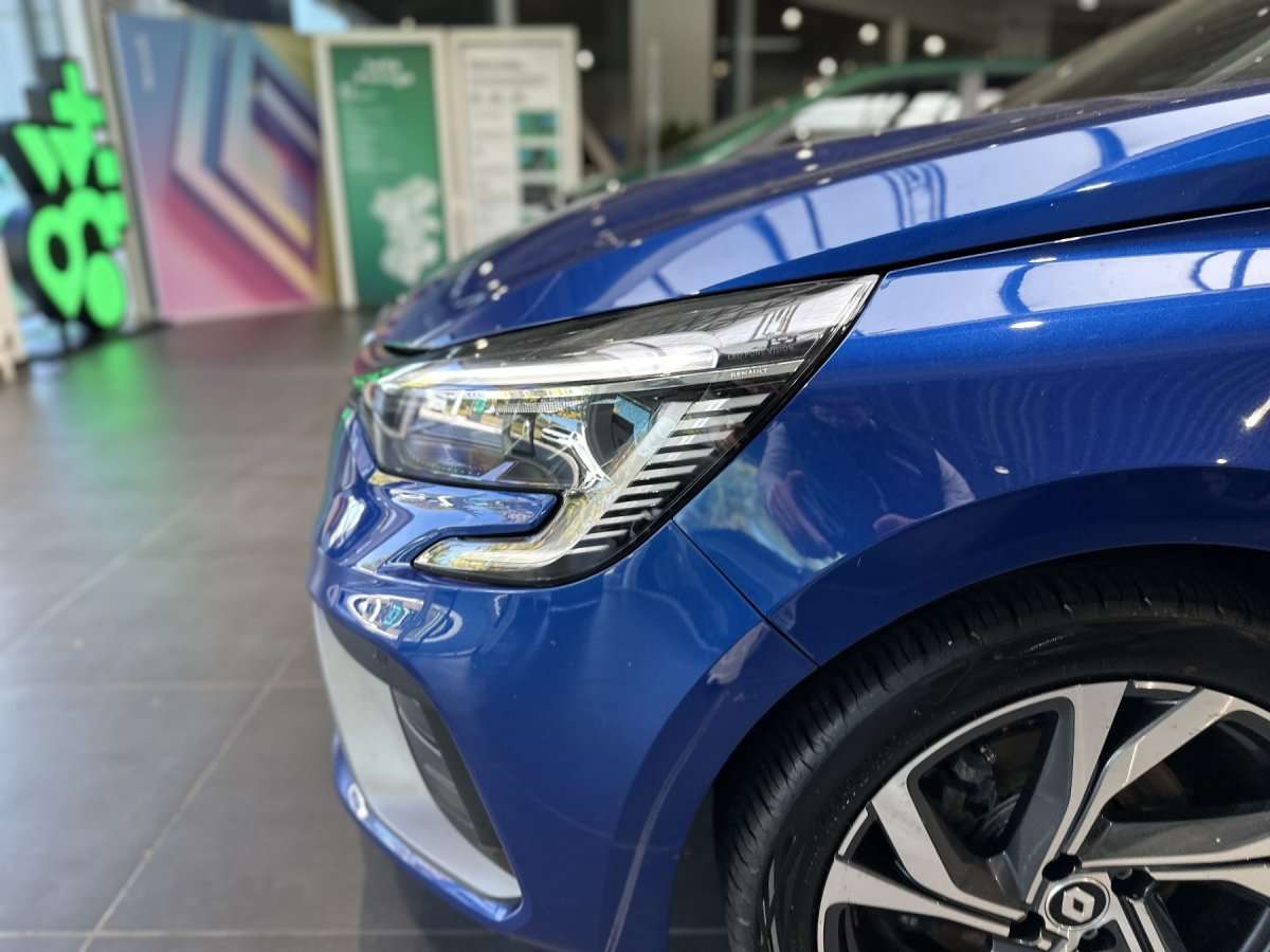 Fahrzeugbild eines Renault Clio
