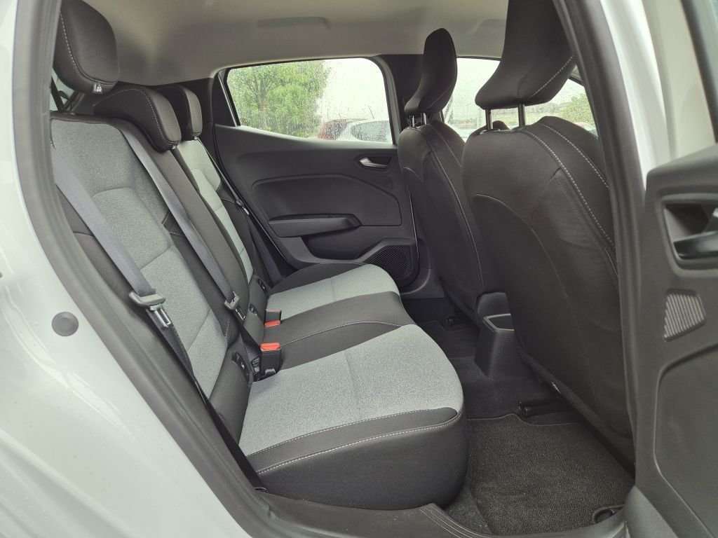 Fahrzeugbild eines Renault Clio