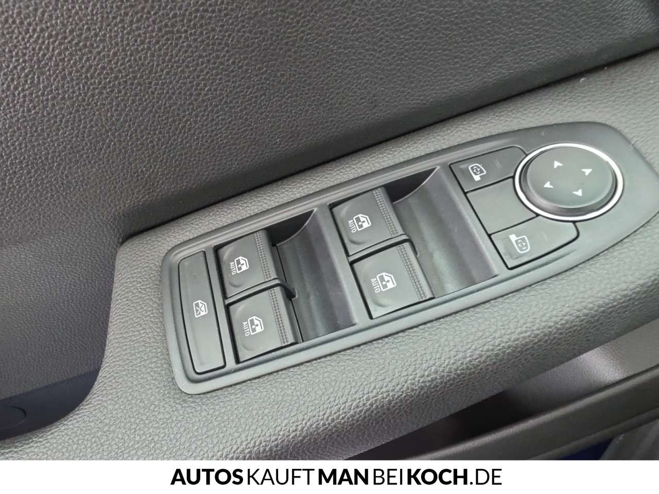 Fahrzeugbild eines Renault Clio