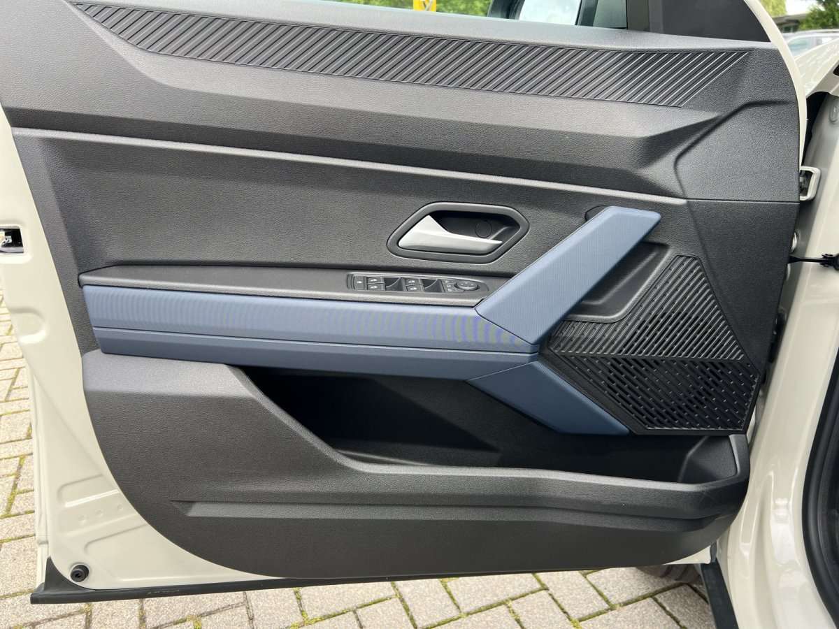 Fahrzeugbild eines Dacia Duster