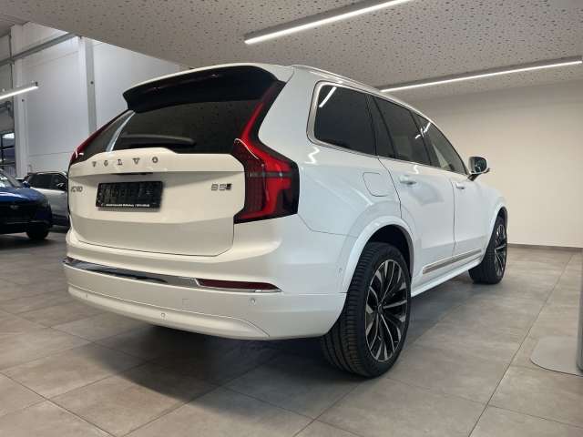 Fahrzeugbild eines Volvo XC90