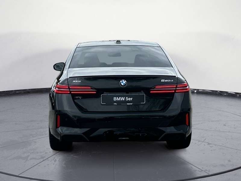 Fahrzeugbild eines BMW 5er-Reihe