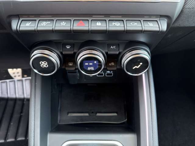 Fahrzeugbild eines Renault Clio