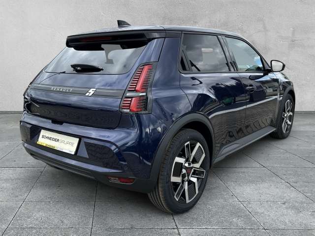 Fahrzeugbild eines Renault 5 E-TECH