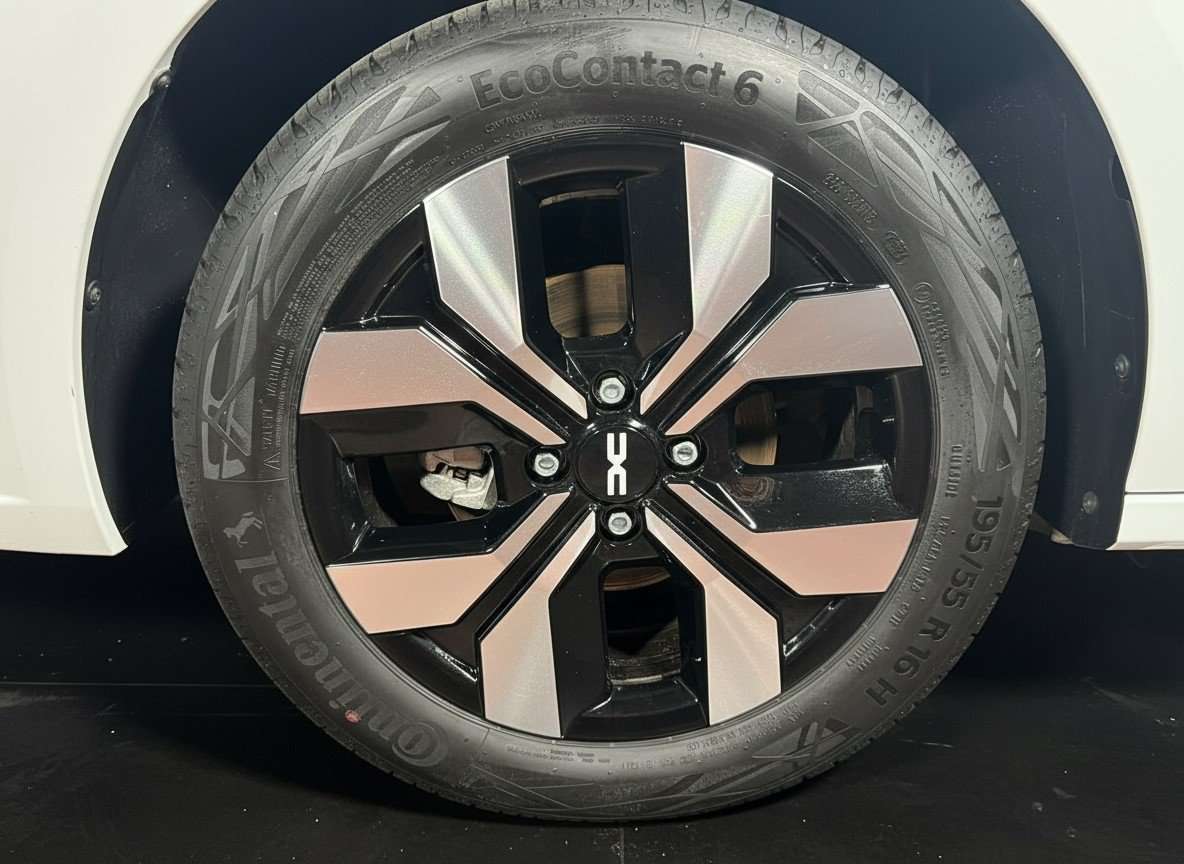 Fahrzeugbild eines Dacia Sandero