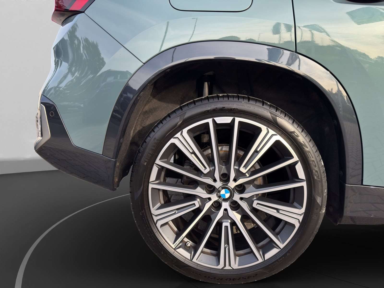 Fahrzeugbild eines BMW X1