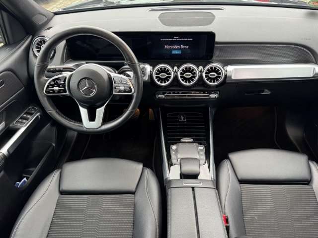 Fahrzeugbild eines Mercedes-Benz GLB