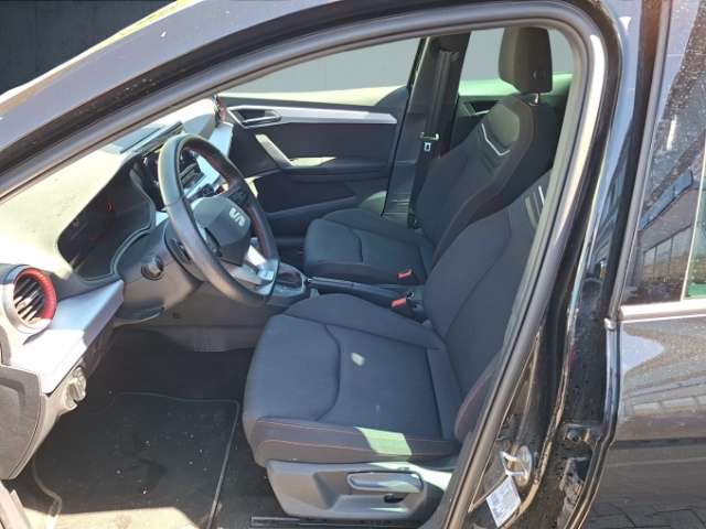 Fahrzeugbild eines SEAT Ibiza