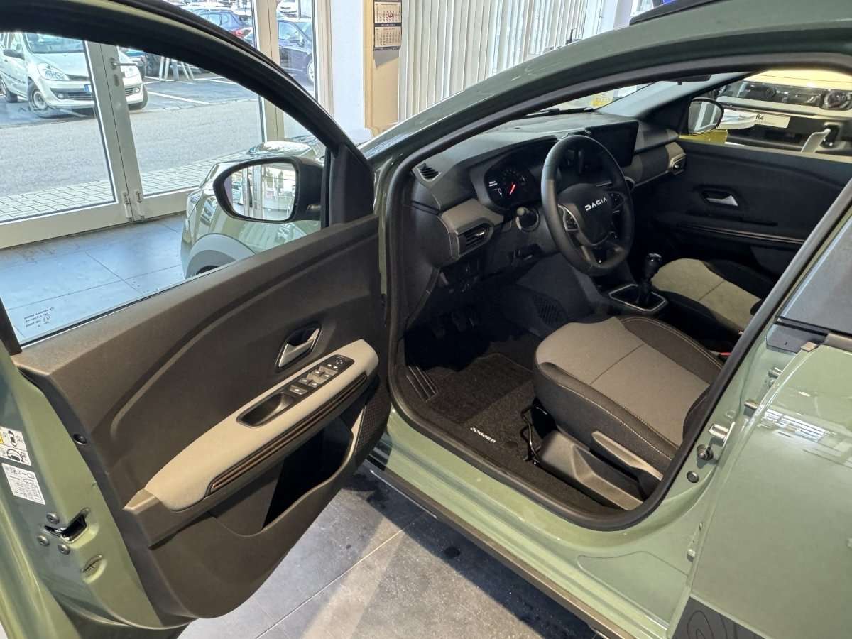 Fahrzeugbild eines Dacia Jogger