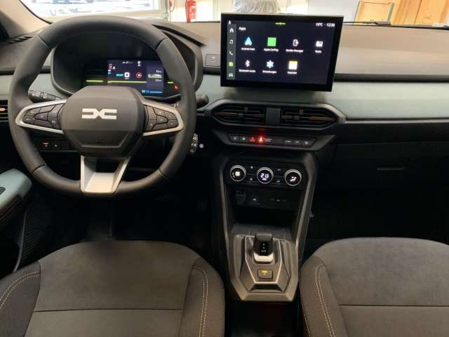 Fahrzeugbild eines Dacia Jogger