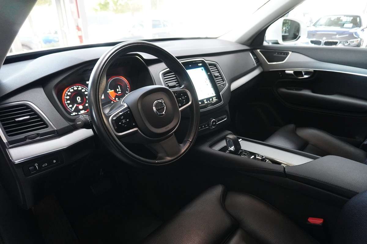 Fahrzeugbild eines Volvo XC90