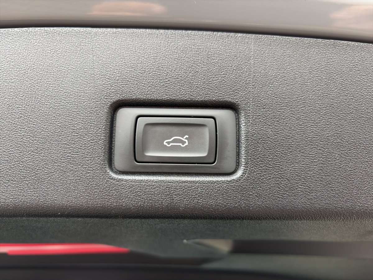 Fahrzeugbild eines Audi Q4