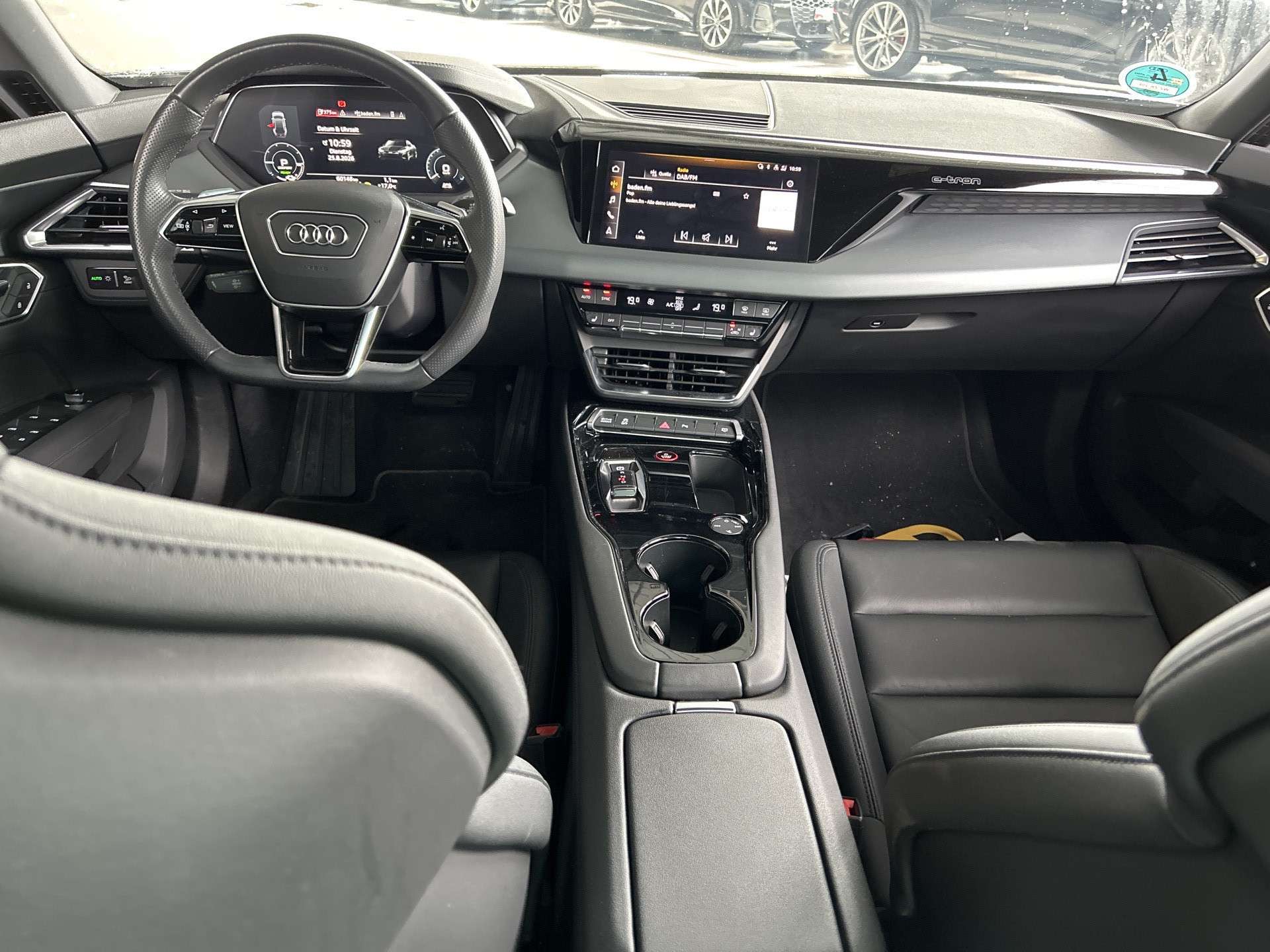 Fahrzeugbild eines Audi e-tron GT