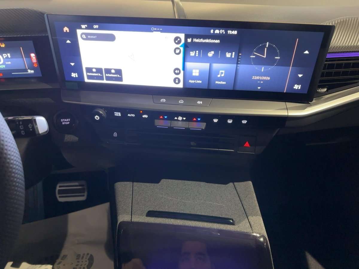 Fahrzeugbild eines Opel Grandland X