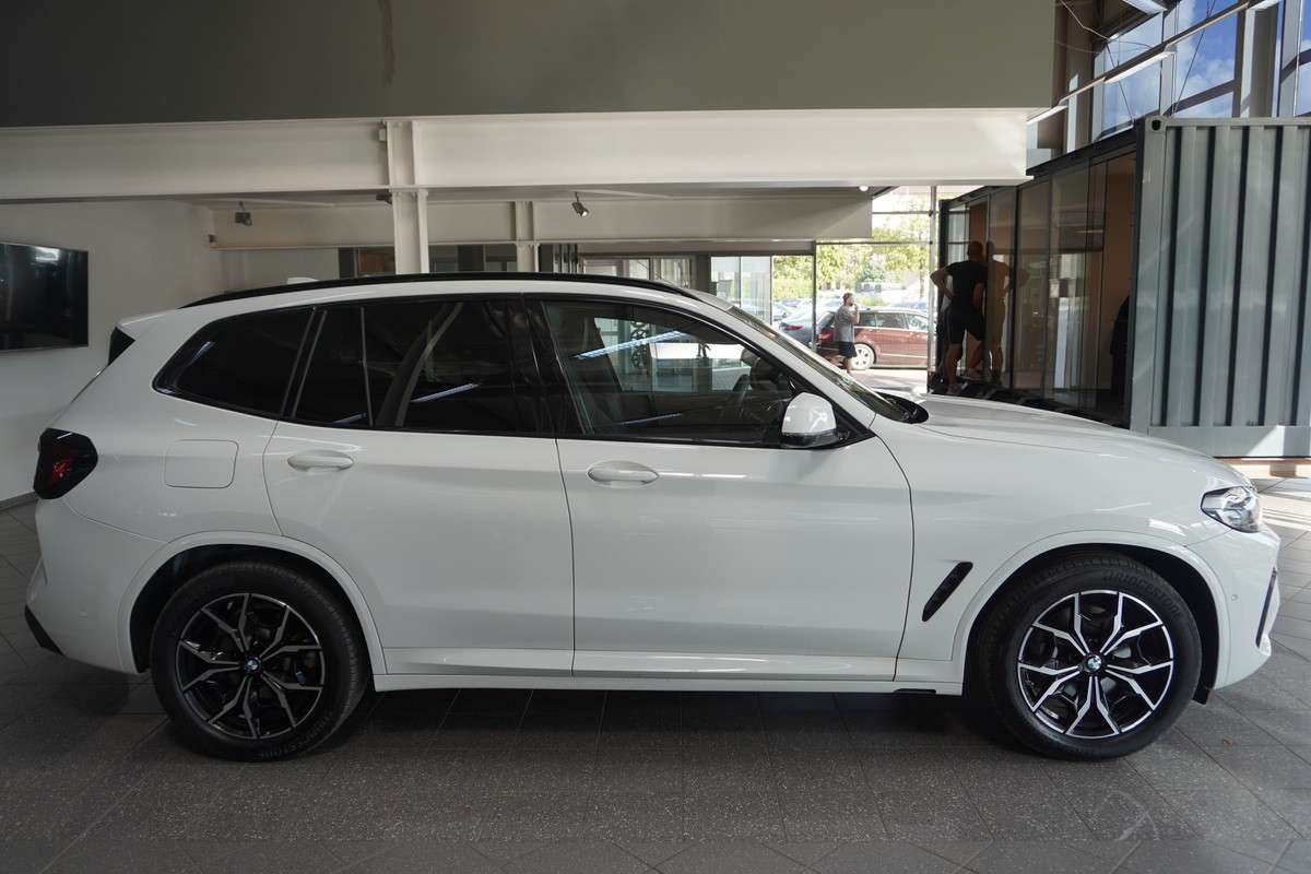 Fahrzeugbild eines BMW X3
