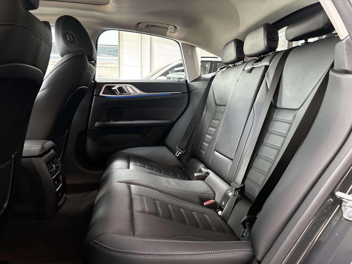 Fahrzeugbild eines BMW 4er-Reihe