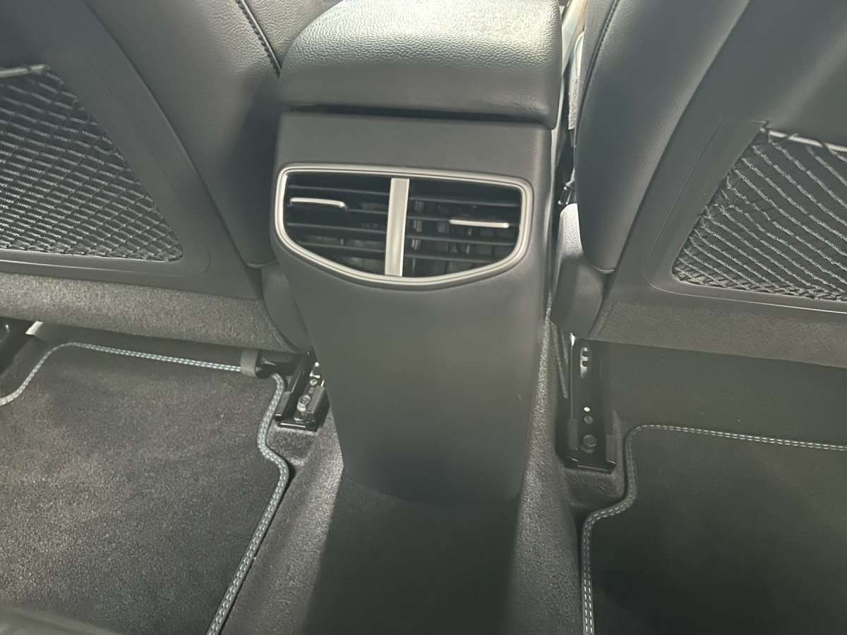 Fahrzeugbild eines Hyundai IONIQ