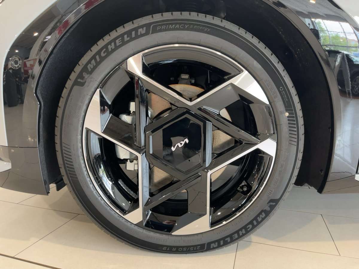 Fahrzeugbild eines Kia EV4