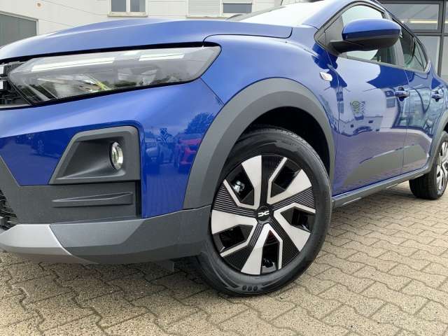 Fahrzeugbild eines Dacia Sandero