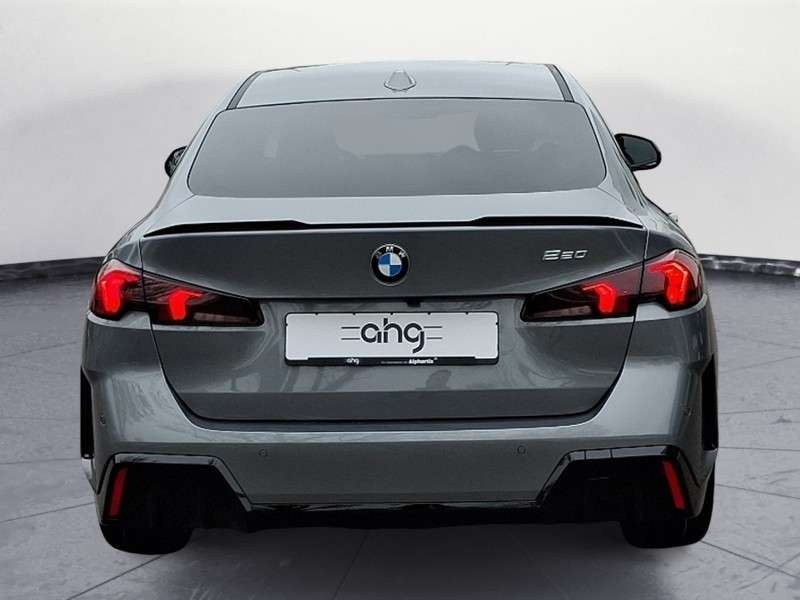 Fahrzeugbild eines BMW 2er-Reihe