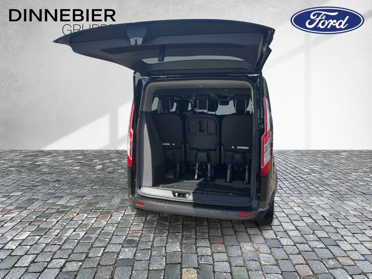 Fahrzeugbild eines Ford Tourneo Custom