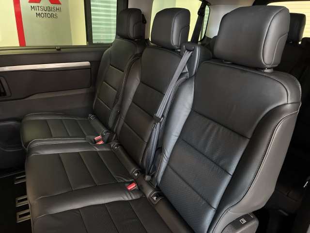 Fahrzeugbild eines Opel Zafira Life