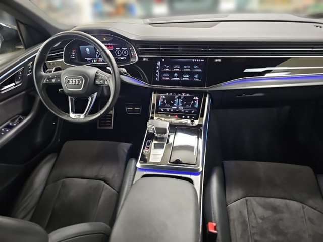 Fahrzeugbild eines Audi RS Q8