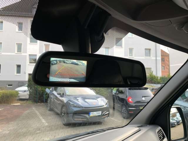 Fahrzeugbild eines Renault Master