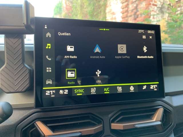 Fahrzeugbild eines Dacia Bigster