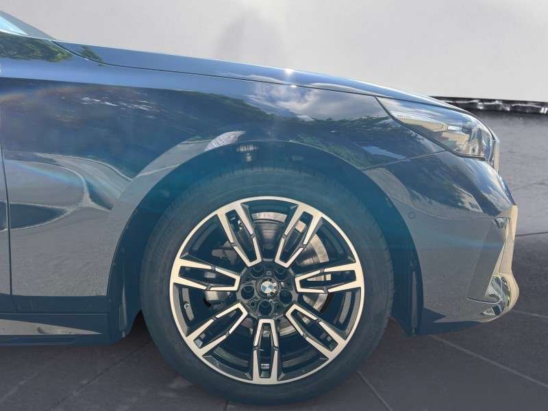 Fahrzeugbild eines BMW 5er-Reihe