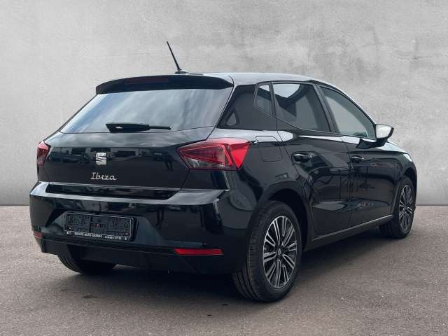 Fahrzeugbild eines SEAT Ibiza