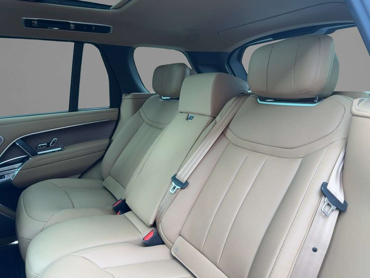 Fahrzeugbild eines Land Rover Range Rover