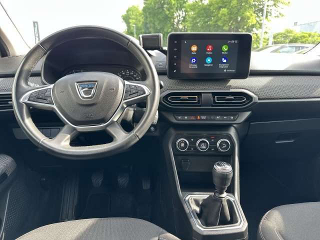Fahrzeugbild eines Dacia Jogger