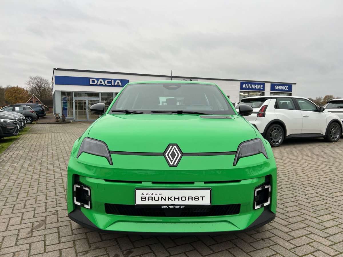Fahrzeugbild eines Renault 5 E-TECH