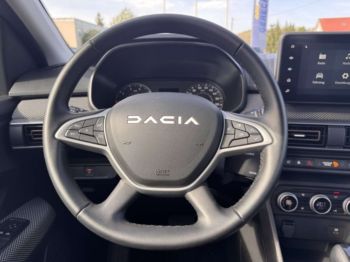 Fahrzeugbild eines Dacia Sandero