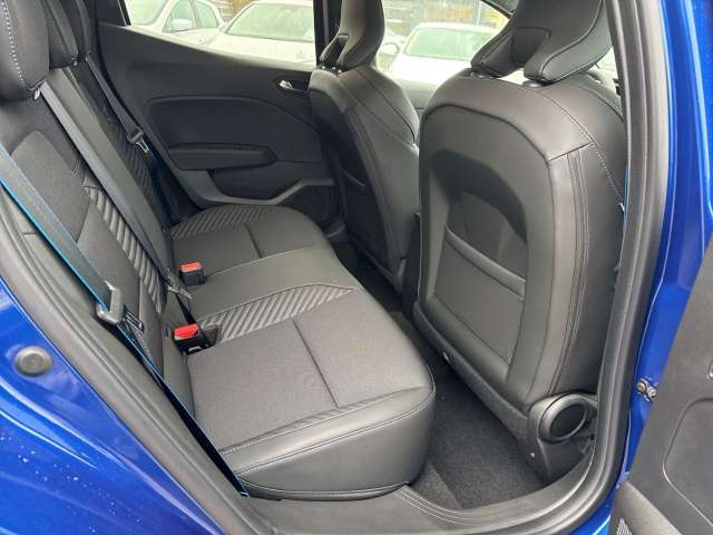 Fahrzeugbild eines Renault Clio