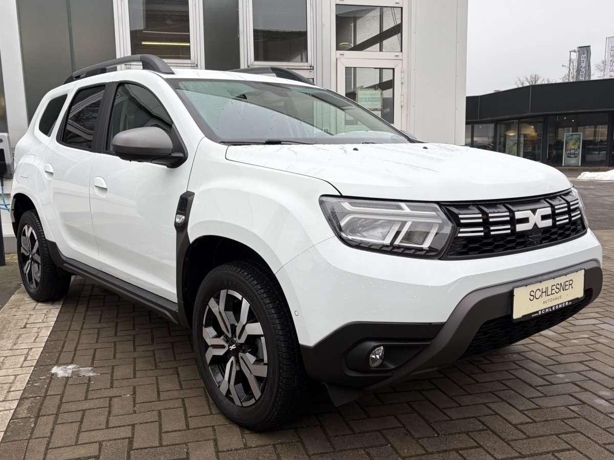 Fahrzeugbild eines Dacia Duster