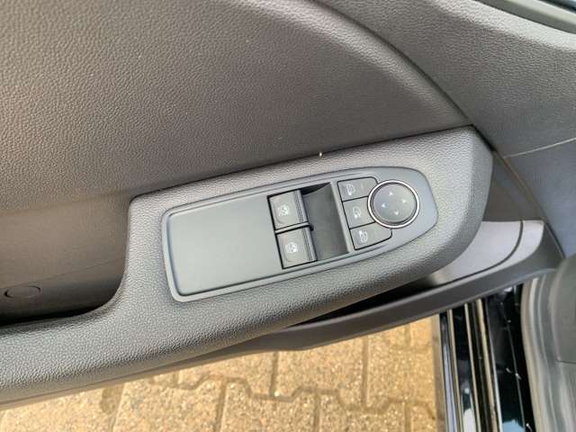 Fahrzeugbild eines Renault Clio