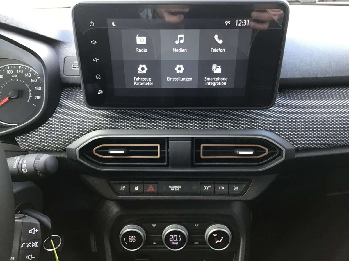 Fahrzeugbild eines Dacia Sandero