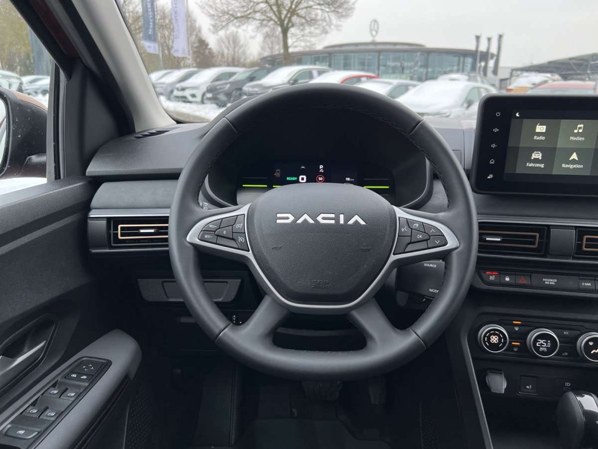 Fahrzeugbild eines Dacia Jogger